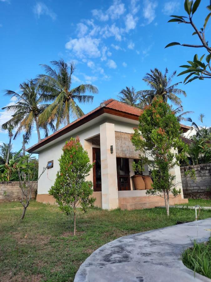 Bumbung Bungalows アメッド エクステリア 写真